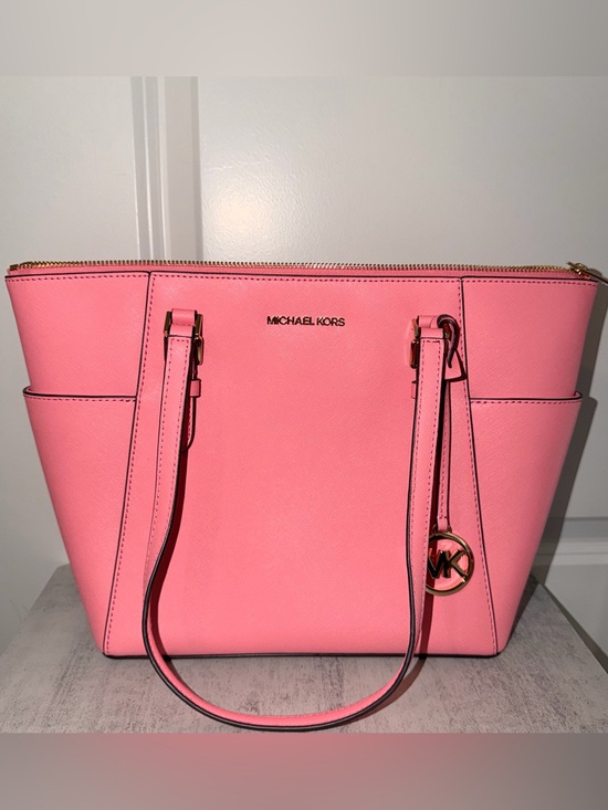 Michael Kors Handbags - Michael Kors Charlotte Large Leather Top-Zip Tote Bag